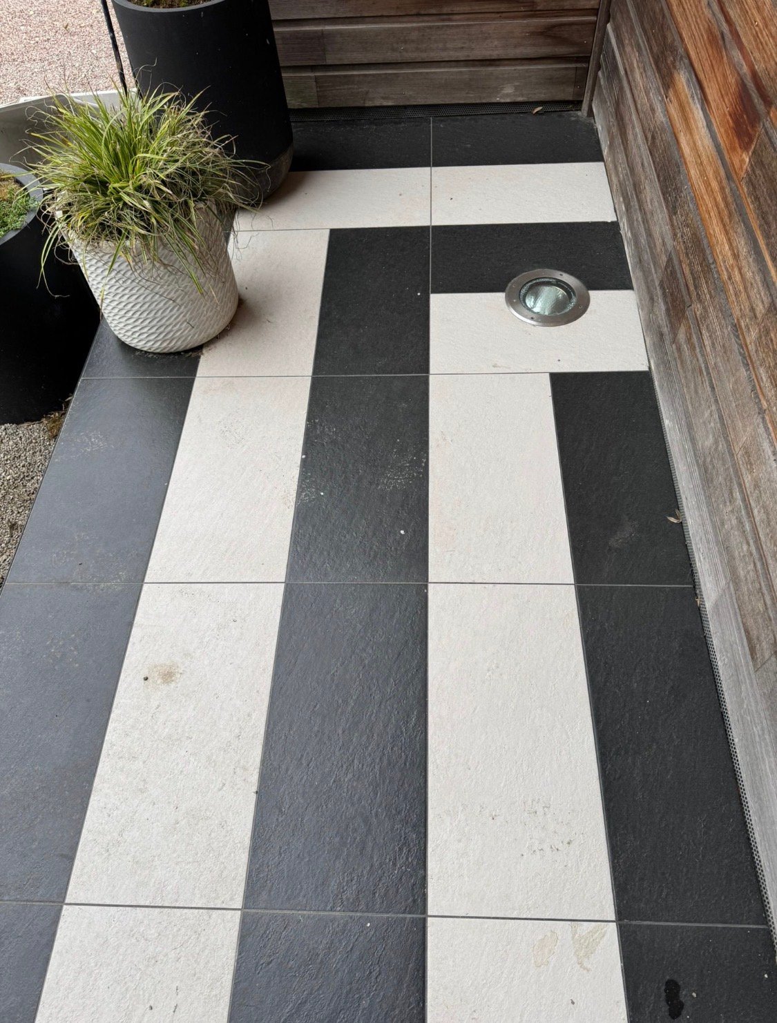 Pose carrelage extérieur terrasse à Rouen